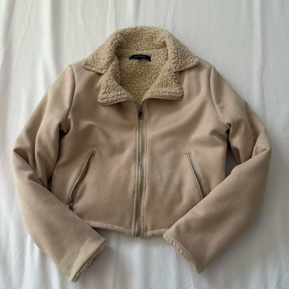 jacket - Picture 2 of 7